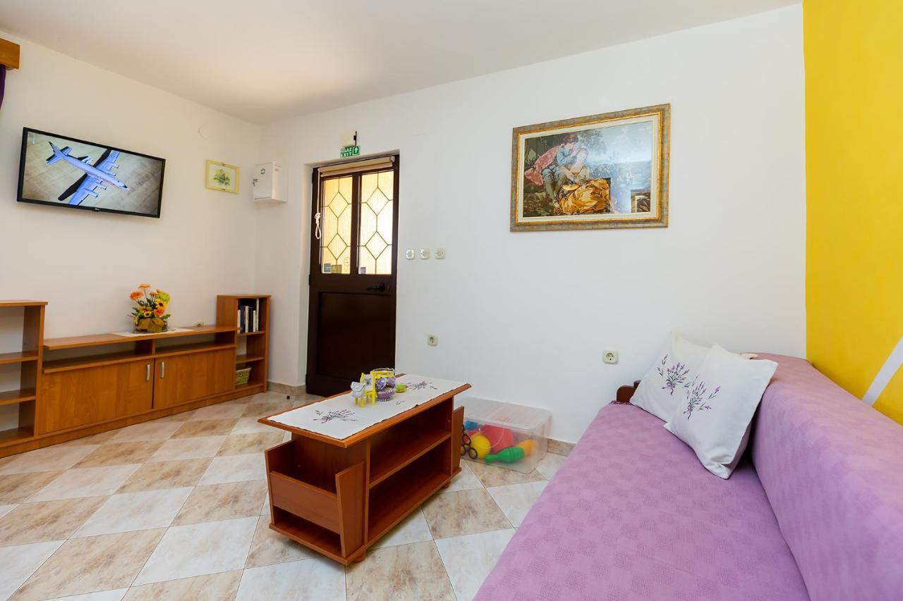 Apartments Alice Green Oasis - Porec Bagian luar foto