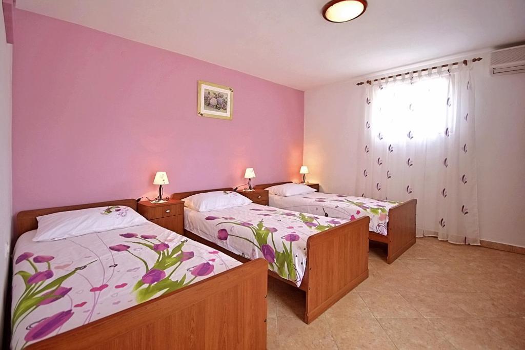 Apartments Alice Green Oasis - Porec Ruang foto