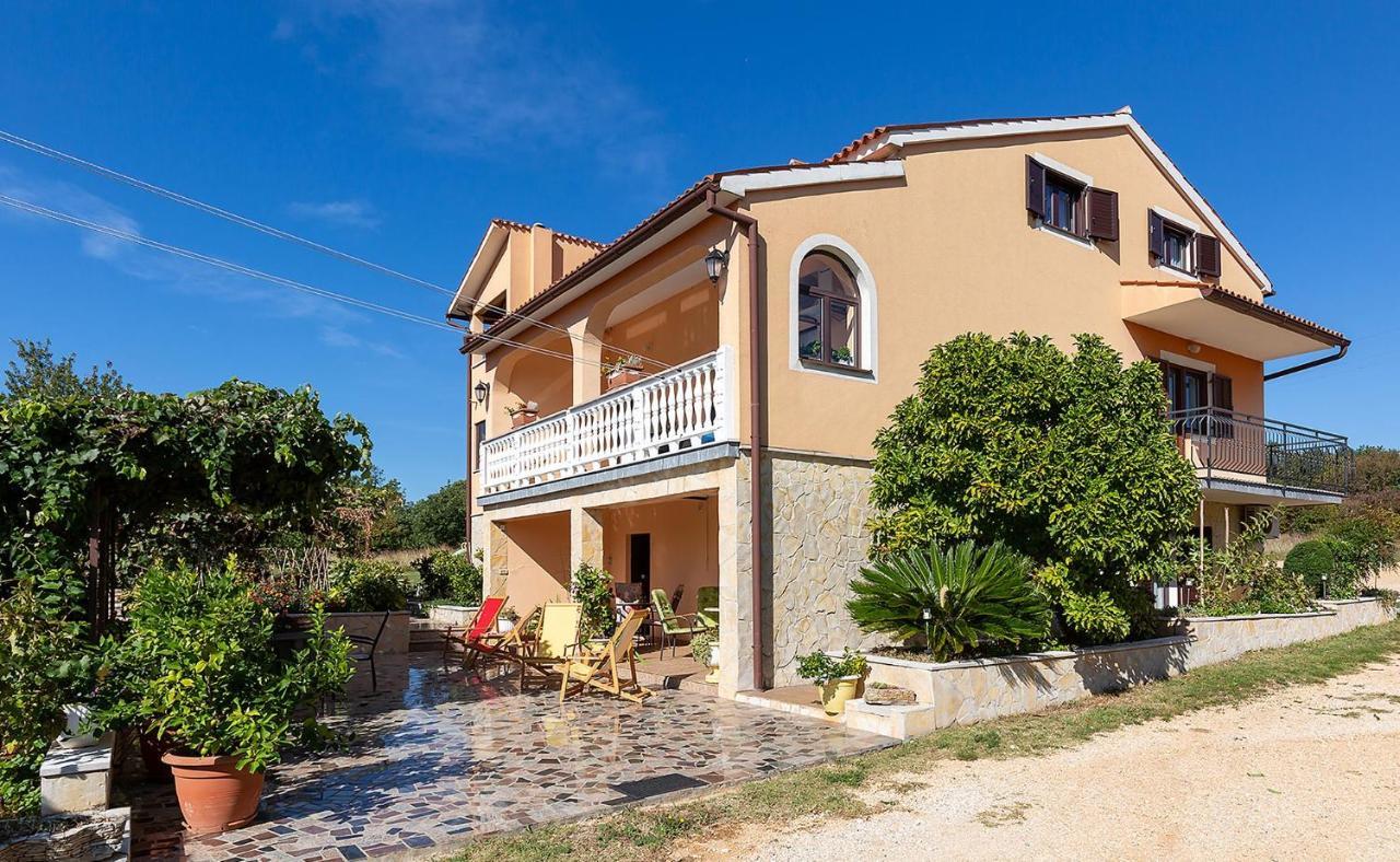 Apartments Alice Green Oasis - Porec Bagian luar foto